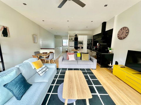 Ascot Vale - Lovely 2 Bedroom Townhouse Close To Everything! - Accommodation Georgetown 0