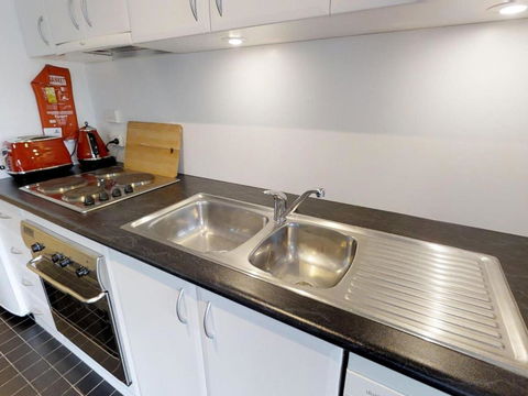Apartment 4 - Accommodation Georgetown 2