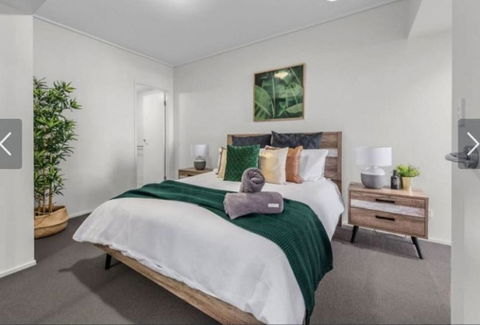 AU1 - Aurora Skyscraper CBD For Business Or Pleasure - Accommodation Georgetown 2