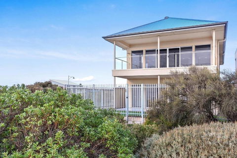 Avaya Sellicks Beachfront Getaway- Wifi - Accommodation Georgetown 4