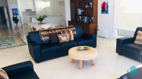 Azure Vista - Accommodation Georgetown 3