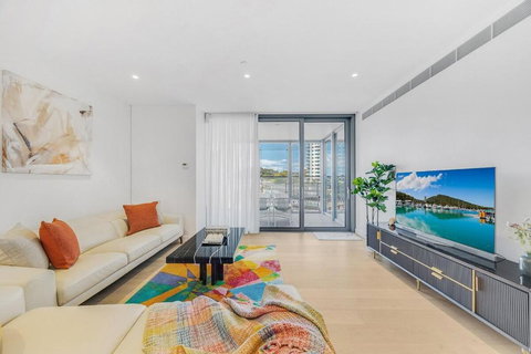 B1 Next To The Crown Hotel Door Step To Cafe CBD - Accommodation Georgetown 0