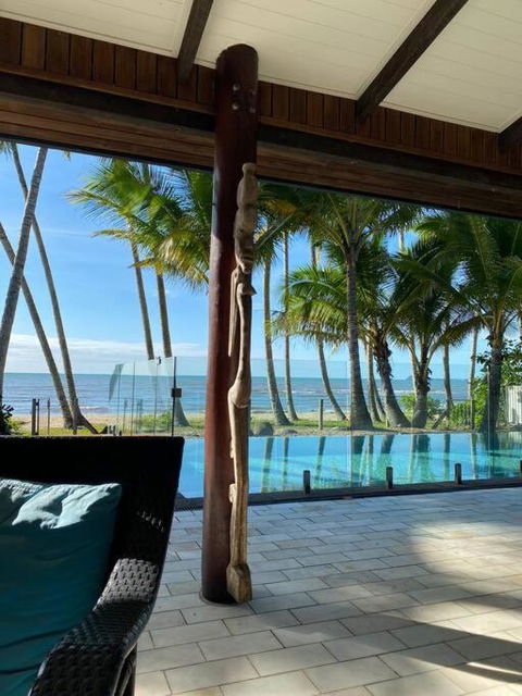 BALA Beach House On ABSOLUTE Beachfront - Accommodation Georgetown 0