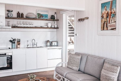 BAY PROPERTIES . Beach House Studio - Accommodation Georgetown 1