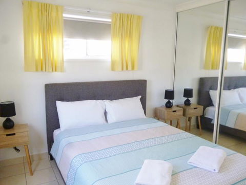 Le Lavandou Holiday Apartments - Accommodation Georgetown 2