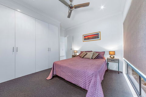Viewpoint Holiday Home - Cannonvale - Accommodation Georgetown 11