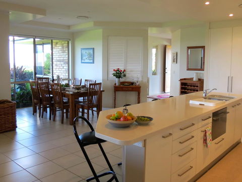 Maleny Springs Farm - Accommodation Georgetown 2