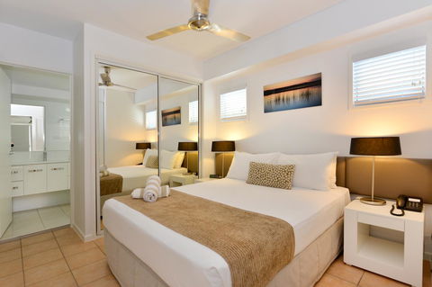 Port Douglas Apartments - Adults Only Oasis - Accommodation Georgetown 29