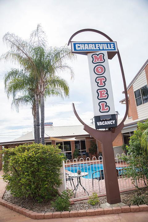 Charleville Motel - Accommodation Georgetown 2