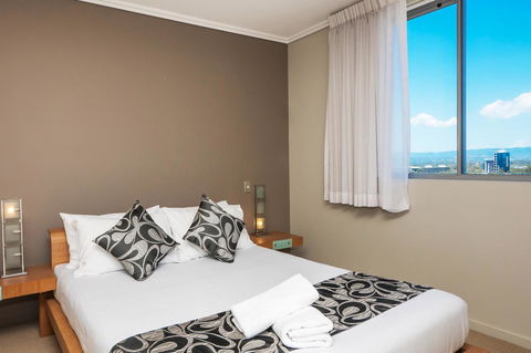 Trilogy Surfers Paradise - Accommodation Georgetown 43