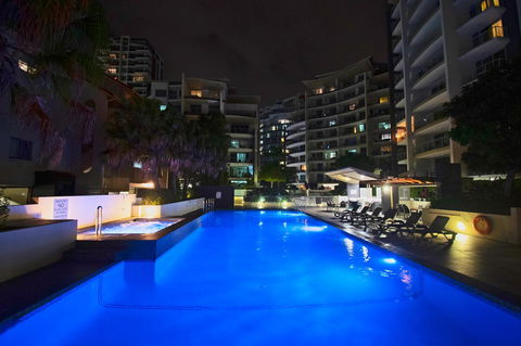 Trilogy Surfers Paradise - Accommodation Georgetown 14