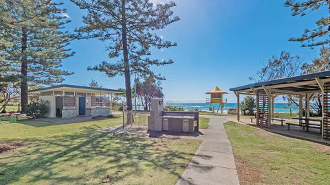 Burleigh On The Beach - Accommodation Georgetown 9
