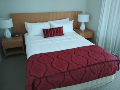 Maldives Resort Main Beach, Gold Coast - Accommodation Georgetown 36