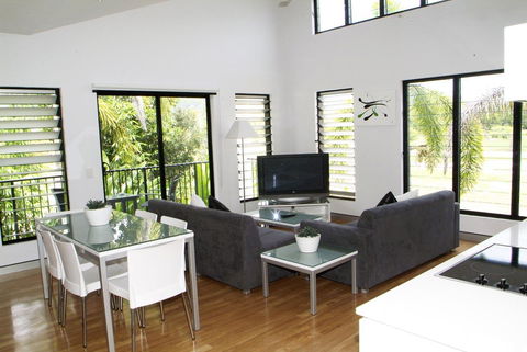 Hinchinbrook Holiday Apartments - Accommodation Georgetown 24