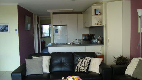 Burleigh Palms Holiday Apartments - Accommodation Georgetown 39