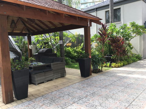 Burleigh Palms Holiday Apartments - Accommodation Georgetown 16