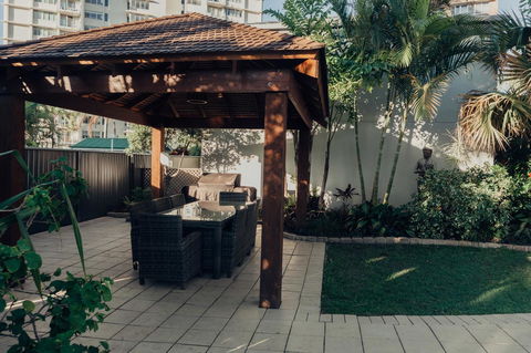 Burleigh Palms Holiday Apartments - Accommodation Georgetown 32
