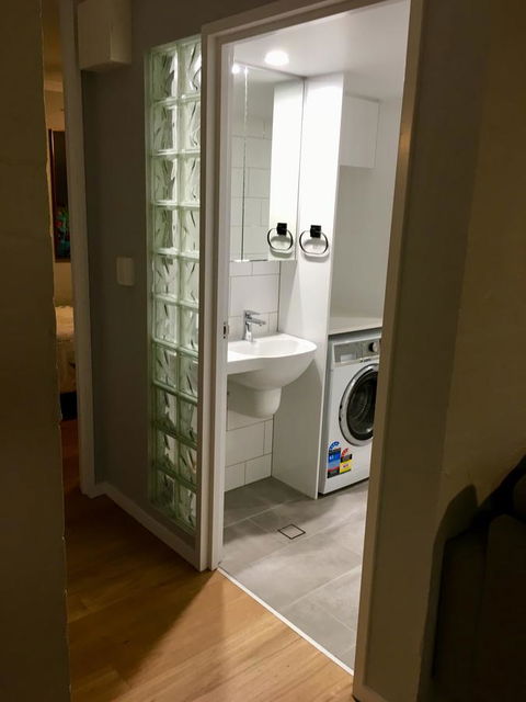 Burleigh Palms Holiday Apartments - Accommodation Georgetown 8