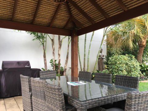 Burleigh Palms Holiday Apartments - Accommodation Georgetown 23