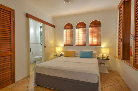Martinique On Macrossan - Accommodation Georgetown 1