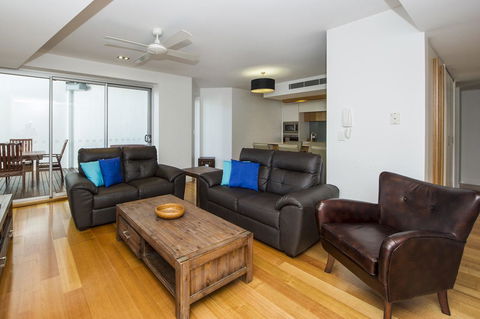 Maggies Beachfront Apartment 6 - Accommodation Georgetown 3