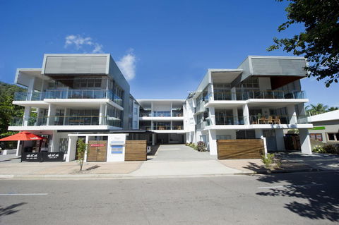 Maggies Beachfront Apartment 6 - Accommodation Georgetown 0