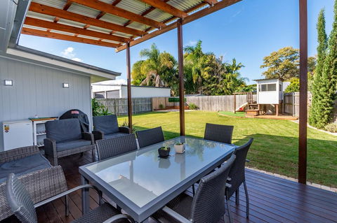 Fabulous Family Destination In Paradise Parade, Bongaree - Accommodation Georgetown 5