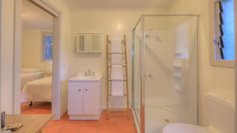 Beachcomber Lodge - Accommodation Georgetown 3