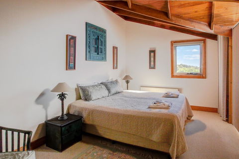 Mountain Seas Lodge - Accommodation Georgetown 10