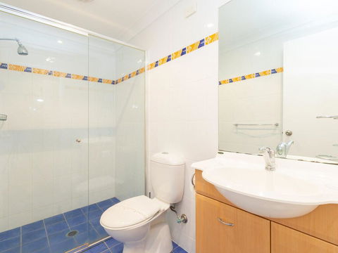 'Dutchies Vista' 1/45 Christmas Bush Ave - Ground Floor Duplex With Stunning Water Views - Accommodation Georgetown 3