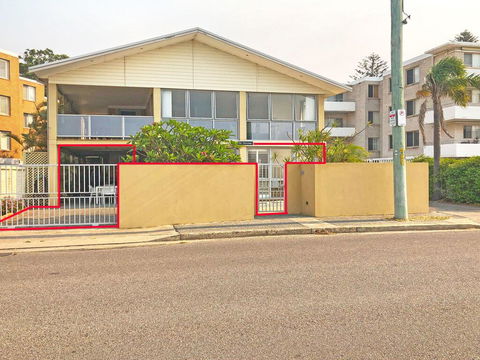 'Mooring One Downstairs', 23 Shoal Bay Rd - Fantastic Ground Floor Duplex With Views, WIFI And Air Conditioning - Accommodation Georgetown 0