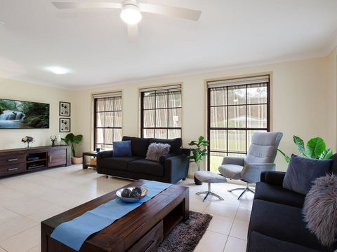 'Willows At The Bay' 111 Horace St - Large House With Aircon, WIFI And Boat Parking. - Accommodation Georgetown 1