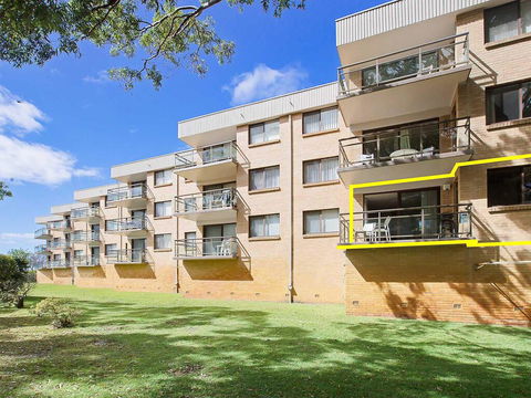 1 'Intrepid', 3 Intrepid Close - Amazing Views Of Shoal Bay, Only 100m From The Beach - Accommodation Georgetown 3