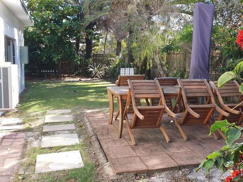 1 Spectrum Street, Rainbow Beach- Close To Shops And Main Beach - Accommodation Georgetown 3