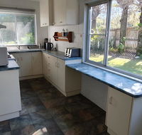 1 Spectrum Street Rainbow Beach- Close to shops and main beach - Accommodation Georgetown