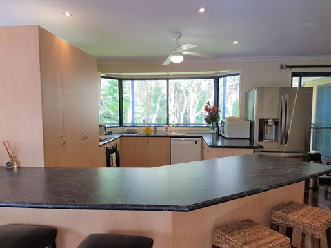 10 Naiad Court -Beach Retreat In The Bush - Accommodation Georgetown 2