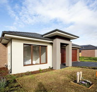 109 Cozy Cranbourne Family House 5Bed2Bath2Parking - Accommodation Georgetown