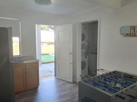 12 Cooloola Drive - Family Home, Close To Beach, Pet Friendly - Accommodation Georgetown 0