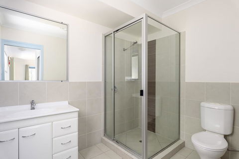12 Ibis Court - Highset Beach House With Natural Bushland Gardens And Covered Decks - Accommodation Georgetown 2