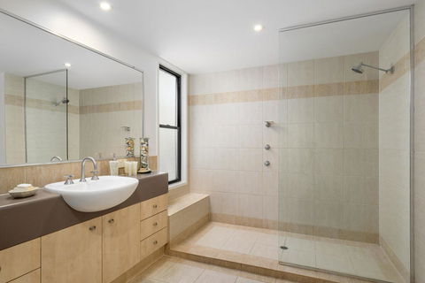 12 Naiad Court- Pool, Sleeps 8, Close To Beach - Accommodation Georgetown 2