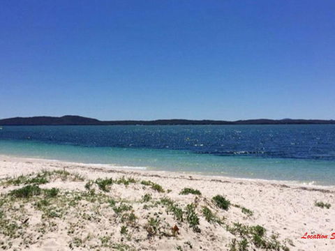 2 'Copacabana', 61 Sandy Point Road - Cute Unit With Water Views From The Balcony - Accommodation Georgetown 3