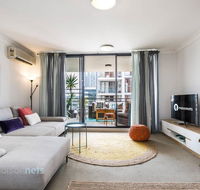 2 Bedroom 2 Bathroom Apt with Balcony and Parking - Accommodation Georgetown