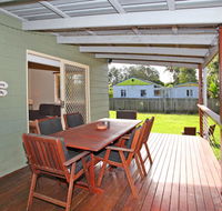 24 Sundew Street Mudjimba - 500 Bond - Pet Friendly Linen Supplied WIFI Air Cond. - Accommodation Georgetown