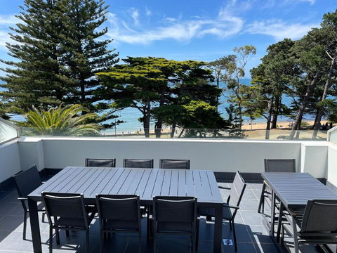 C-Scape Penthouse - Cowes Beach Front - Accommodation Georgetown 4
