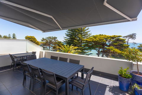 C-Scape Penthouse - Cowes Beach Front - Accommodation Georgetown 2