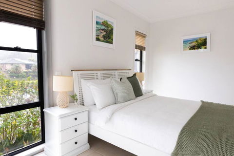CABA17 - Waterfront Home With A Pool! - Accommodation Georgetown 3