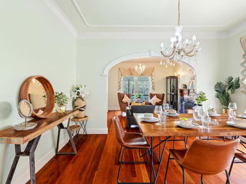 Casa Foresta - Old Time Charm 4BR Family House - Accommodation Georgetown 0