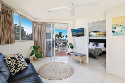 Central Mooloolaba Beachfront Apartment - Located In Sandcastles Resort - Accommodation Georgetown 1