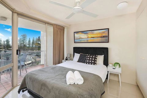 Central Mooloolaba Beachfront Apartment - Located In Sandcastles Resort - Accommodation Georgetown 2