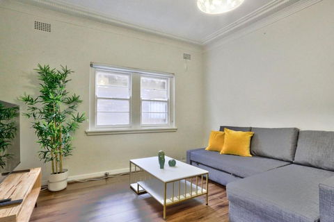 Charming 3 Bedroom On The Edge Of Downtown Glebe - Accommodation Georgetown 1